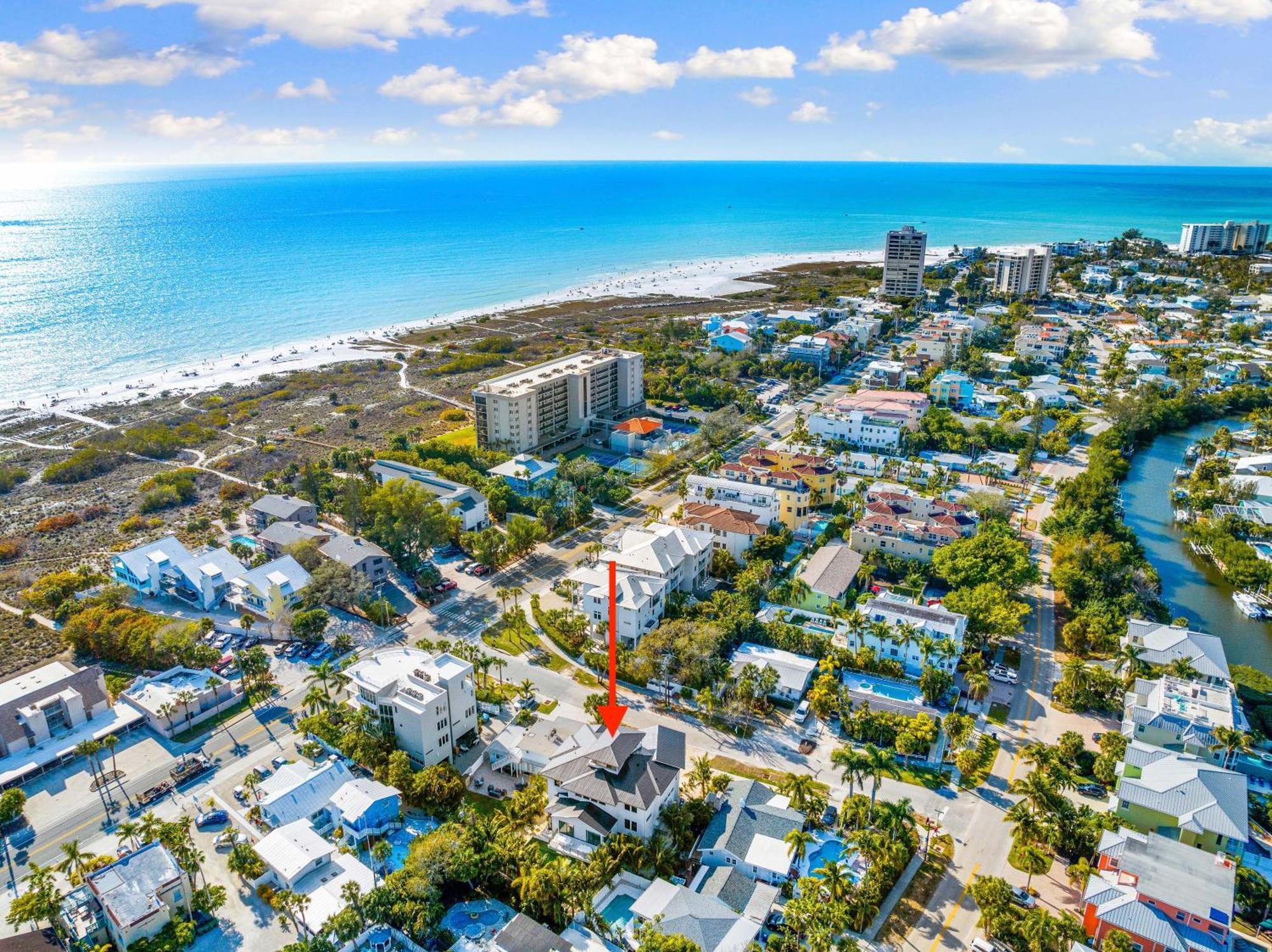 Las Palmas Siesta Key Exterior photo